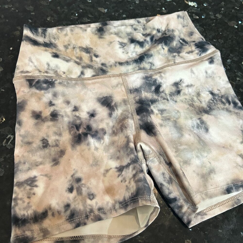 Flexure Bodywear Yoga Shorts - Medium